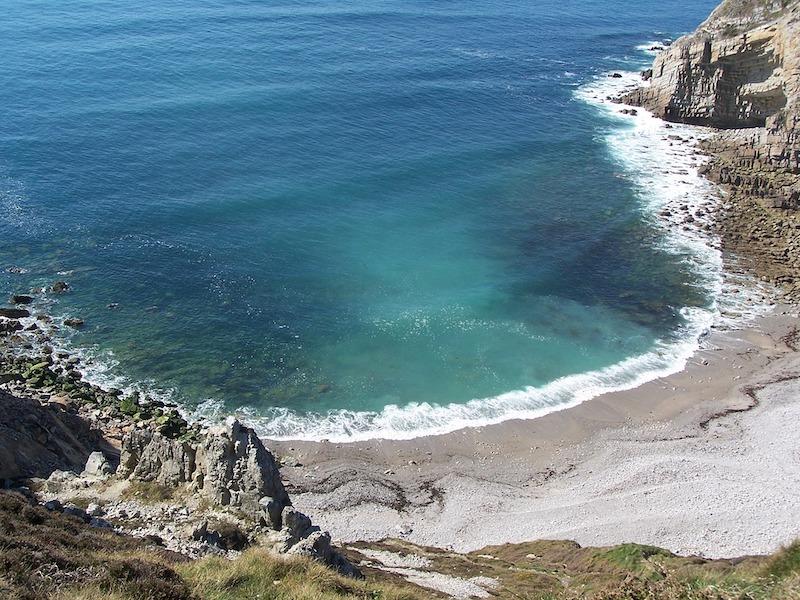 Louer un van pour visiter le Finistère